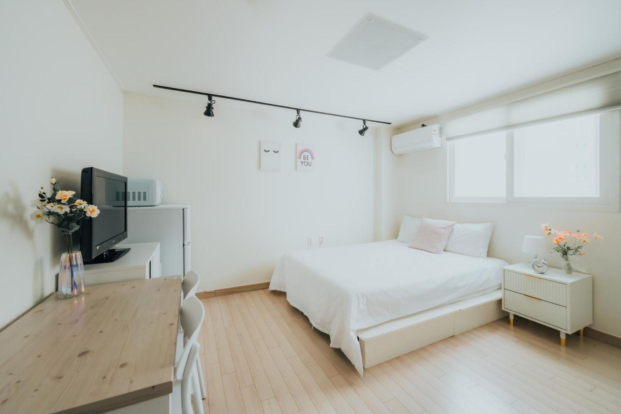 Dk House Apartment Seoul Exterior photo