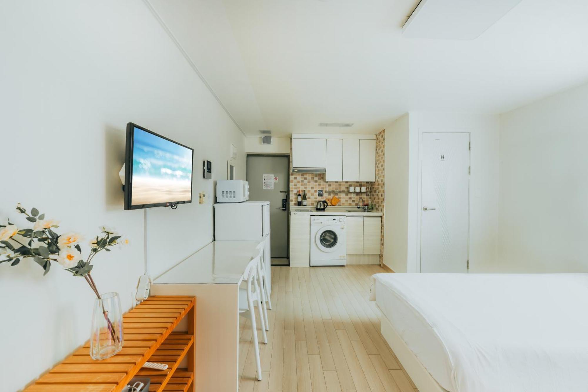 Dk House Apartment Seoul Exterior photo