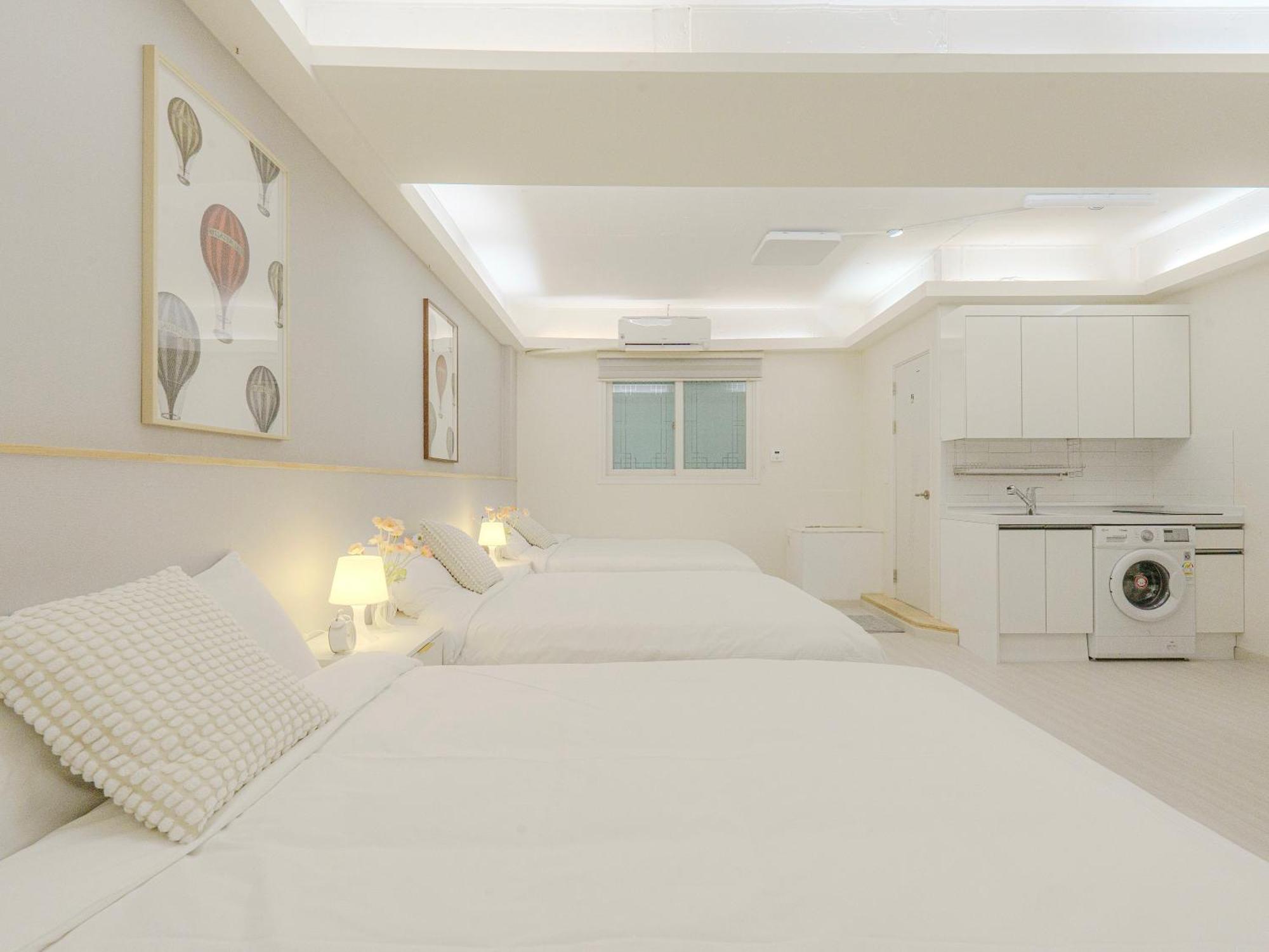 Dk House Apartment Seoul Exterior photo